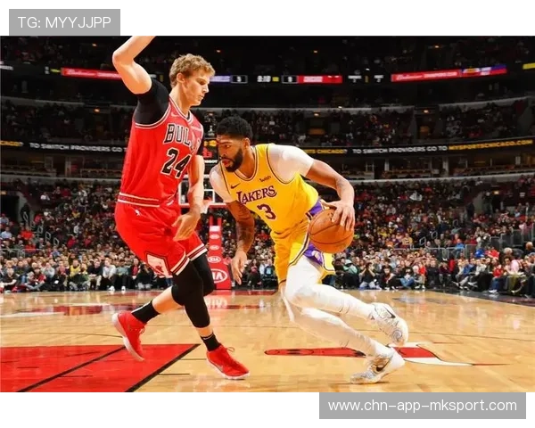 公牛团队在关键时刻联动多点输出